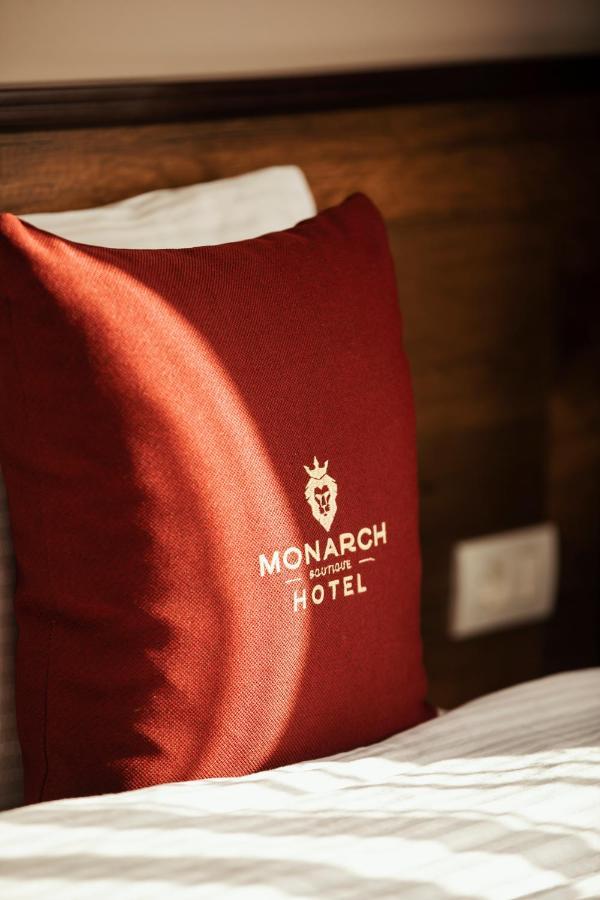 Monarch Boutique Hotel Прізрен Екстер'єр фото